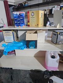 arredamento negozio abbigliamento o altro