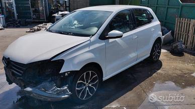 Ricambi volkswagen polo 1.6 TDI 66KW anno 2011