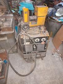 Saldatrice a filo Cubo 200