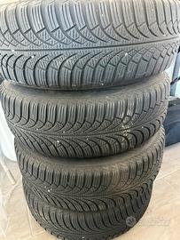 4 Gomme invernali + cerchi 195/65 R15