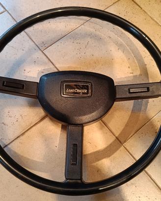 Volante Toyota Land Cruiser 