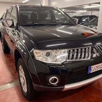 Mitsubishi L200 2.5 DI-D/178CV DC Intense Plus