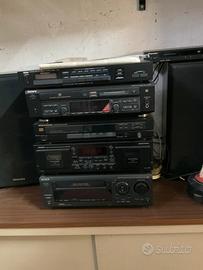 Stereo Amplificatore ,compact disc,radio casse