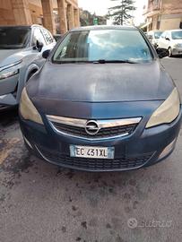 Opel Astra 1.7 Cdti 110 cv leggere annuncio