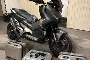 Honda X-adv 750 desert track