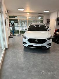 Mg zs luxsuri