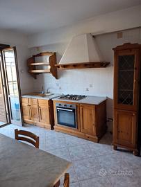 Cucina componibile legno di Pino, stile country