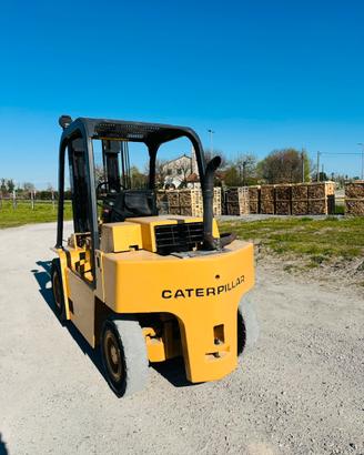 Carrello elevatore CAT 40q