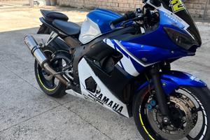Yamaha r6
