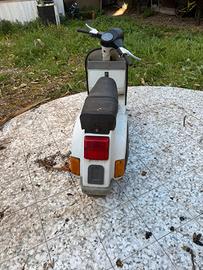 piaggio vespa 50