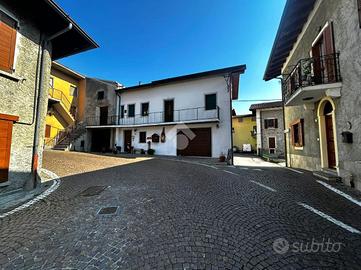 3 LOCALI A DUBINO