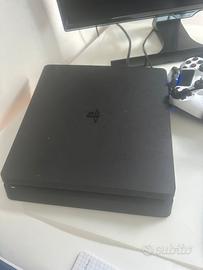 Ps4 slim 500gb con tre giochi e cuffie