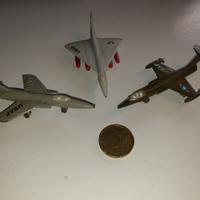 3 modellini aerei a reazione USAF