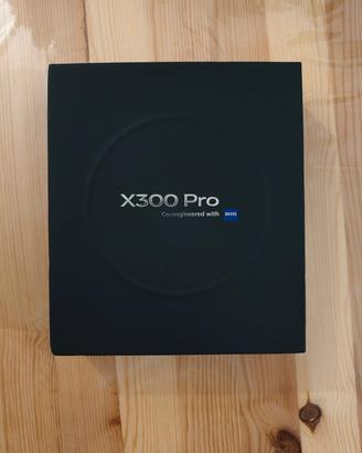 Vivo X300 Pro versione Italiana nuovo con garanzia