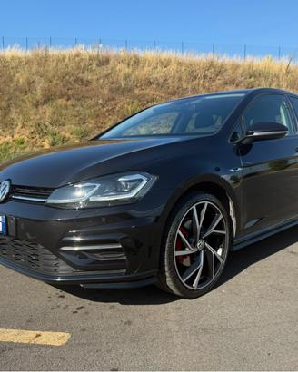 Volkswagen Golf 2.0 TDI DSG 5p. gti r line