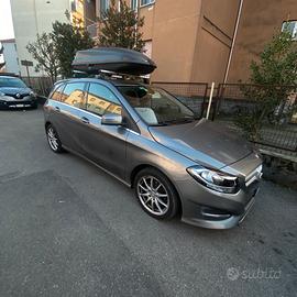 Mecedes B200 4Matici Automatico Euro 6-EGR Nuova