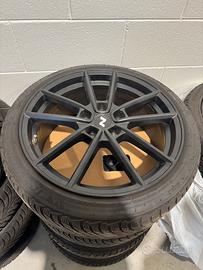 4 cerchi con 4 gomme invernali Hyundai i20N