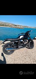Motoguzzi v7