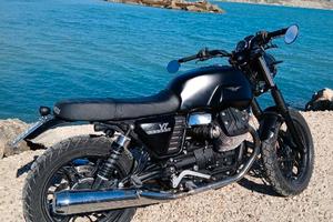 Motoguzzi v7