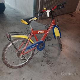 Bicicletta bambino 18" età dai 5-8 anni