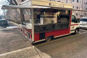 Food truck, allestimento pizzeria 