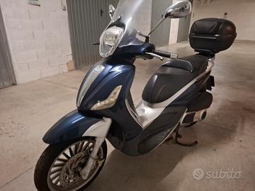beverly piaggio 300 