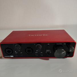 focusrite scarlett 2i2 3 gen LEGGI BENE