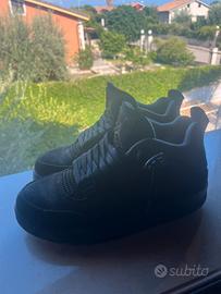 Jordan 4 blackcat