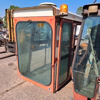 Trattore fiat cabina massei ferguson 520 620 mieti