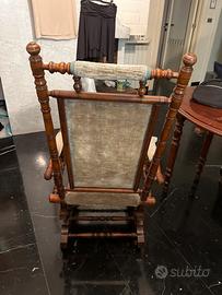 Sedia dondolo vintage