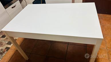 Tavolo allungabile bianco effetto rovere