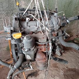 motore fiat punto 1.3 Multijet.