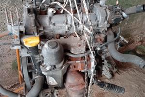 motore fiat punto 1.3 Multijet.