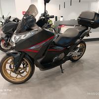 HONDA INTEGRA 750 S-SPORT