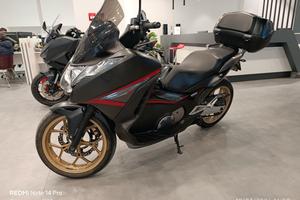 HONDA INTEGRA 750 S-SPORT