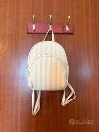 Zaino primark pelle panna