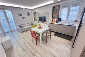 Appartamento di 86 m² con 3 locali e box auto a Gi