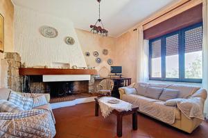 CASA INDIPENDENTE A BADESI