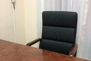 STANZA/UFFICIO PER SOLI PROFESSIONISTI