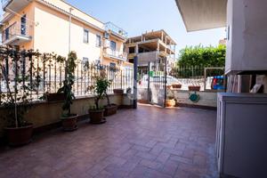2 LOCALI A FONTE NUOVA