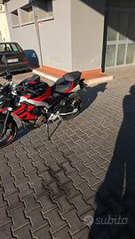 Aprilia tuono 457