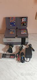 nintendo nes + 4 giochi