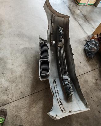 Paraurti anteriore BMW 118 del 2010