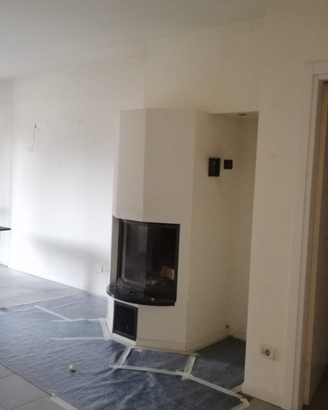 Camino moderno ventilato con vetro