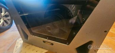subwoofer rodek con pannello in plexiglass 