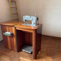 Macchina da cucire