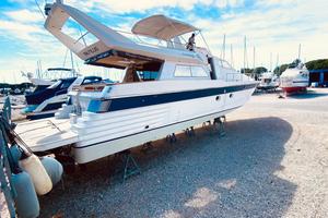 Marchi 63 flybridge - refit