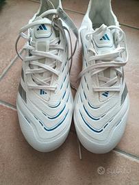 Adidas predator in pelle