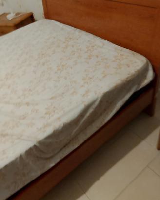 LETTO MATRIMONIALE 