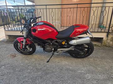 Ducati Monster 696+
